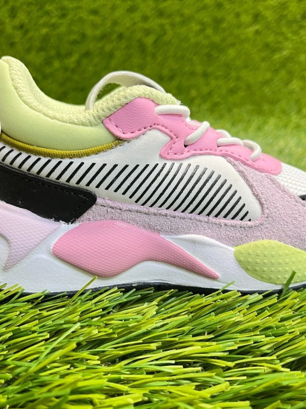 Puma RS-X Bouquet Toddler Size‎ 5C Pink White Black Athletic Shoes Sneakers